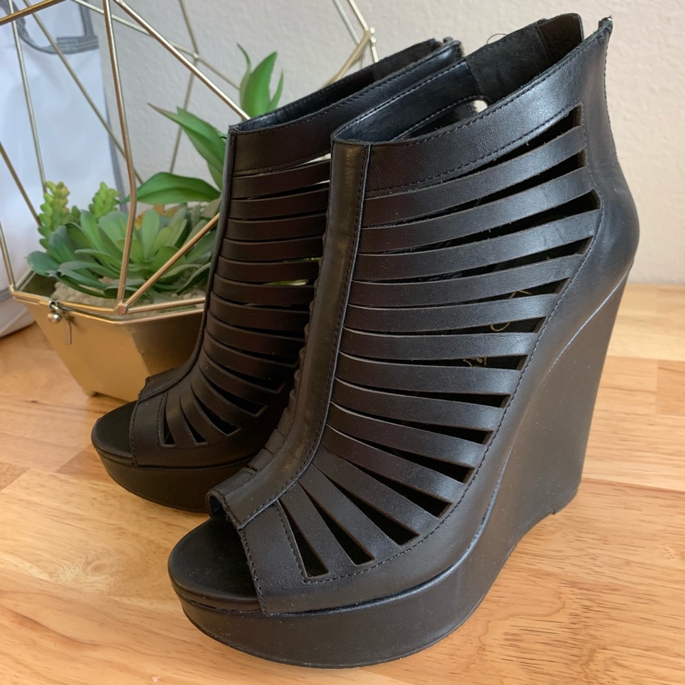 Aldo black wedge heels